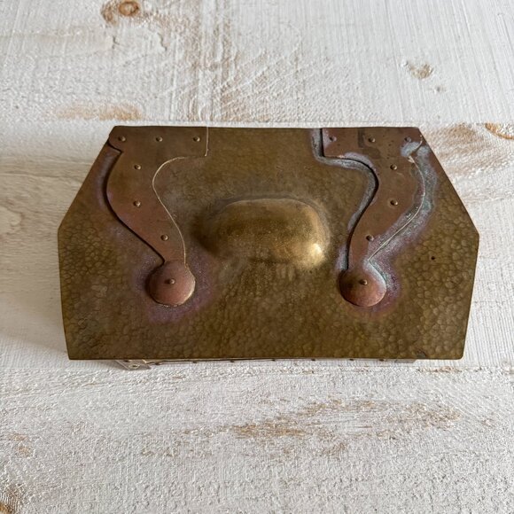 Vintage Arts and Crafts Style Brass Box with Hammered Detailing and Wood Lining - Picture 1 of 13